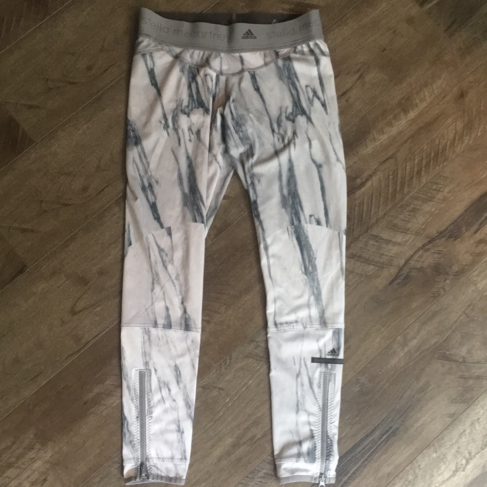 Yoga pants